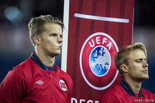 Sky: Hợp tác Dammam cho phép Henderson rời Ajax vẫn đang đàm phán để ký hợp đồng với cầu thủ